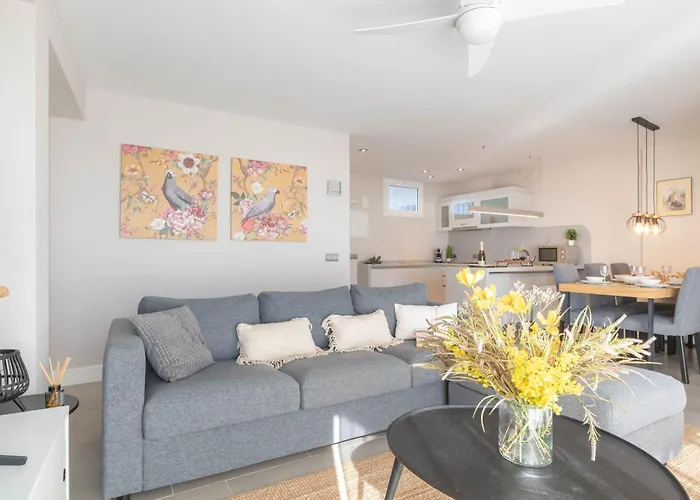 Coronado Marbesa - Happy Apartment *